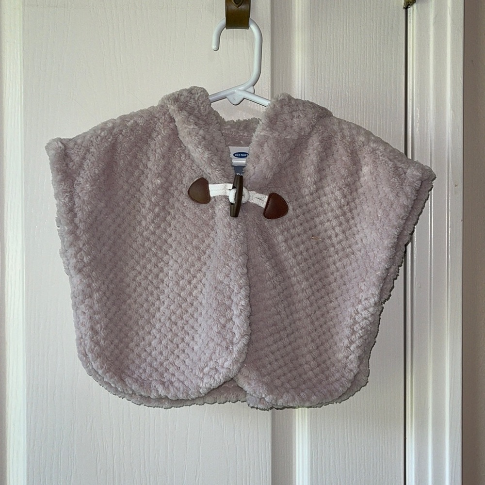 Old Navy light pink Shrug